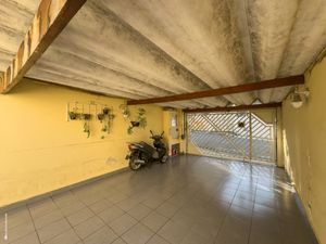 Image 18 - 925257