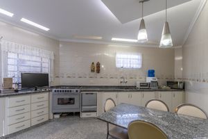 Image 10 - 925257