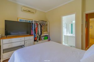 Image 30 - 925265