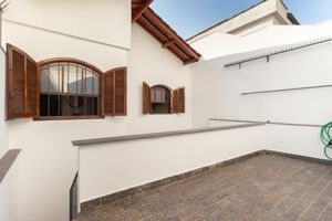 Image 30 - 925267