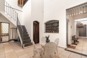 Image 31 - 925267