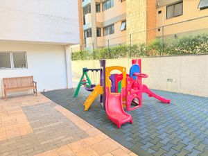 Image 38 - 925269