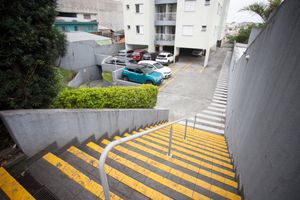 Image 34 - 925270