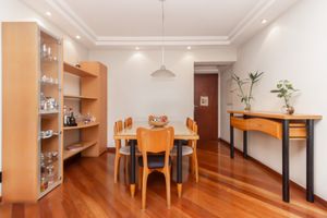 Image 3 - 925275