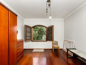Image 23 - 925281