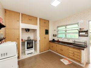 Image 33 - 925286