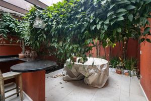 Image 19 - 925290