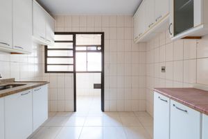 Image 22 - 925291