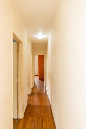 Image 30 - 925293