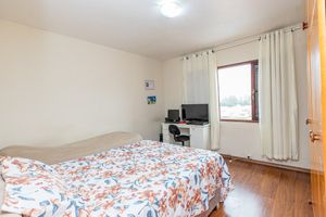 Image 31 - 925293