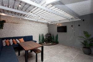 Image 32 - 925295