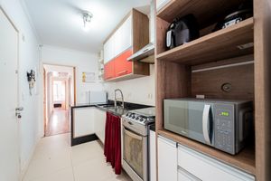 Image 31 - 925303
