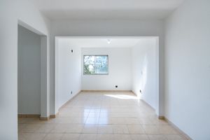 Image 3 - 925305
