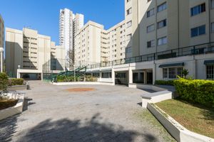 Image 34 - 925305