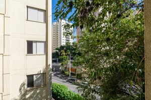 Image 32 - 925305