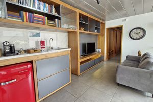Image 34 - 925307