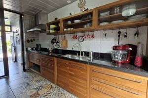 Image 20 - 925307
