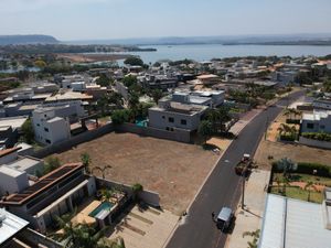 Image 9 - 925308