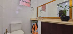 Image 34 - 925317