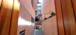 Image 6 - 925317