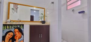 Image 31 - 925317