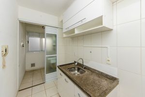 Image 19 - 925318
