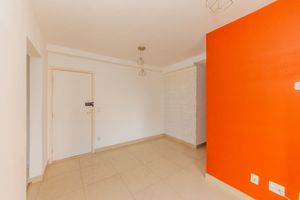 Image 8 - 925318