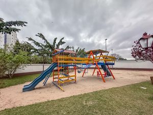Image 32 - 925329