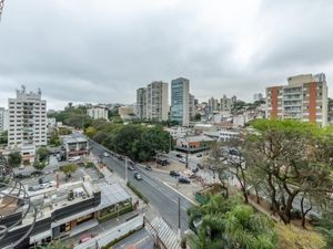Image 29 - 925329