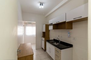 Image 32 - 925331