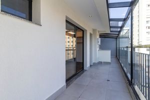 Image 26 - 925339
