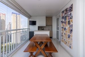 Image 12 - 925341