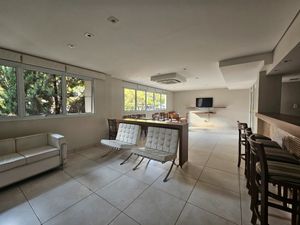 Image 45 - 925345