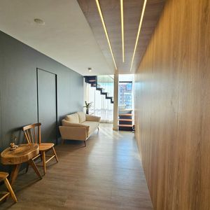 Image 24 - 925345