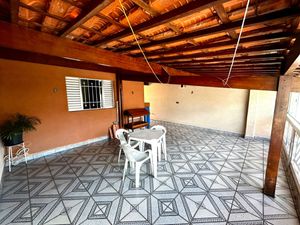Image 33 - 925347
