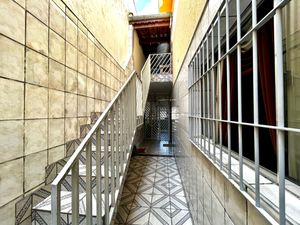 Image 18 - 925347
