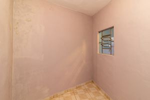 Image 29 - 925348