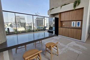 Image 31 - 925353