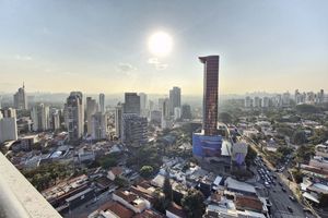 Image 12 - 925353