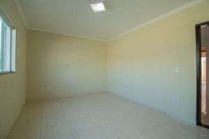 Image 4 - 925357