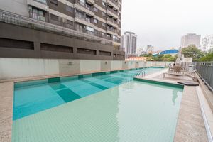 Image 25 - 925358