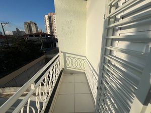 Image 20 - 925368