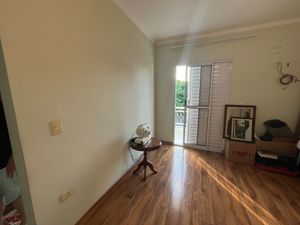 Image 19 - 925368
