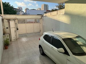 Image 24 - 925368
