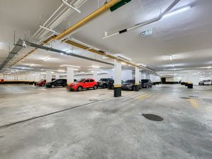 Image 37 - 925369
