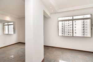 Image 7 - 925374