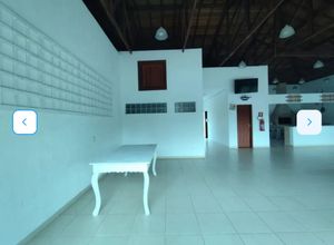 Image 10 - 925375