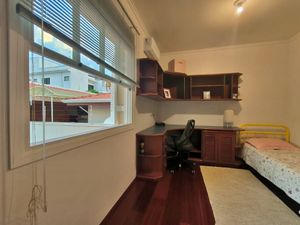 Image 31 - 925377