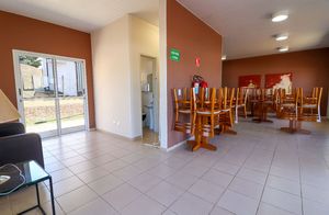 Image 33 - 925387