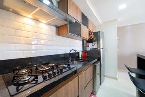 Image 15 - 925387